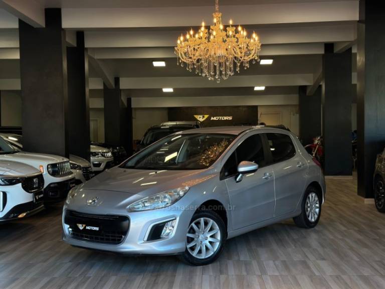 PEUGEOT - 308 - 2013/2014 - Prata - R$ 43.900,00