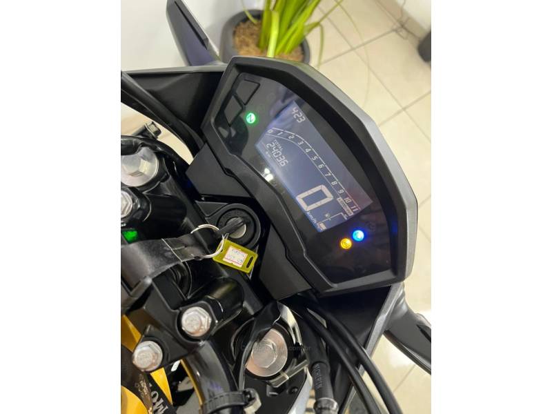 HONDA - CB 250F TWISTER - 2019/2020 - Amarela - R$ 20.900,00