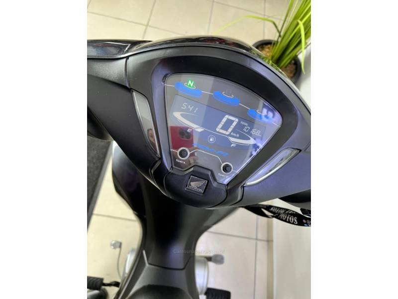 HONDA - BIZ 125 - 2020/2020 - Cinza - R$ 14.900,00