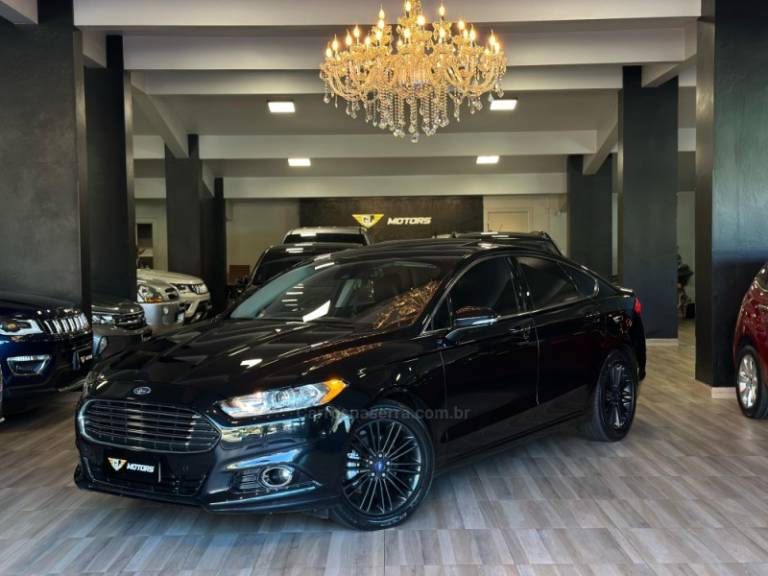 FORD - FUSION - 2013/2013 - Preta - R$ 76.900,00