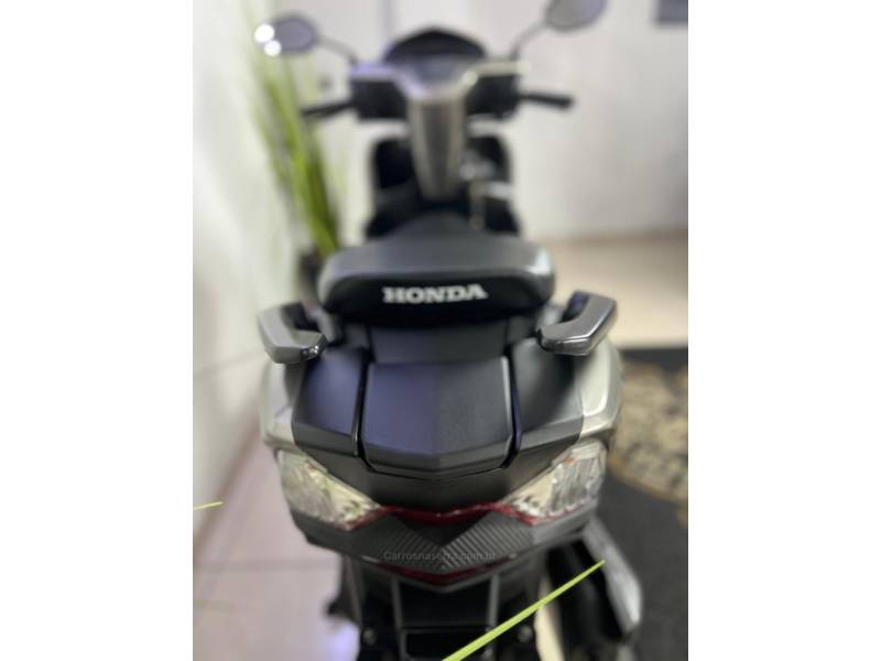 HONDA - ELITE - 2024/2025 - Prata - R$ 15.500,00