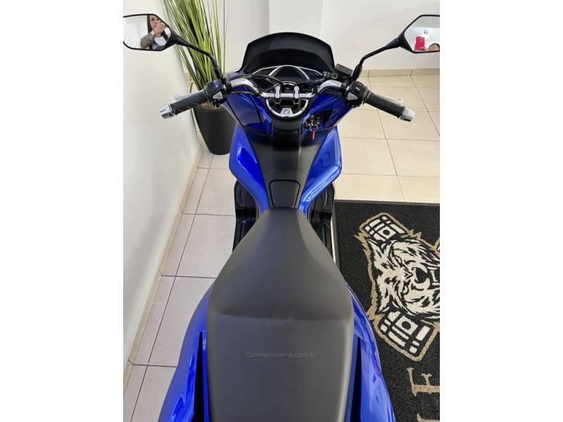 HONDA - PCX - 2021/2022 - Azul - R$ 18.900,00