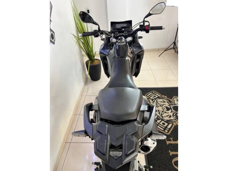 HONDA - XRE 300 - 2022/2023 - Cinza - R$ 31.900,00