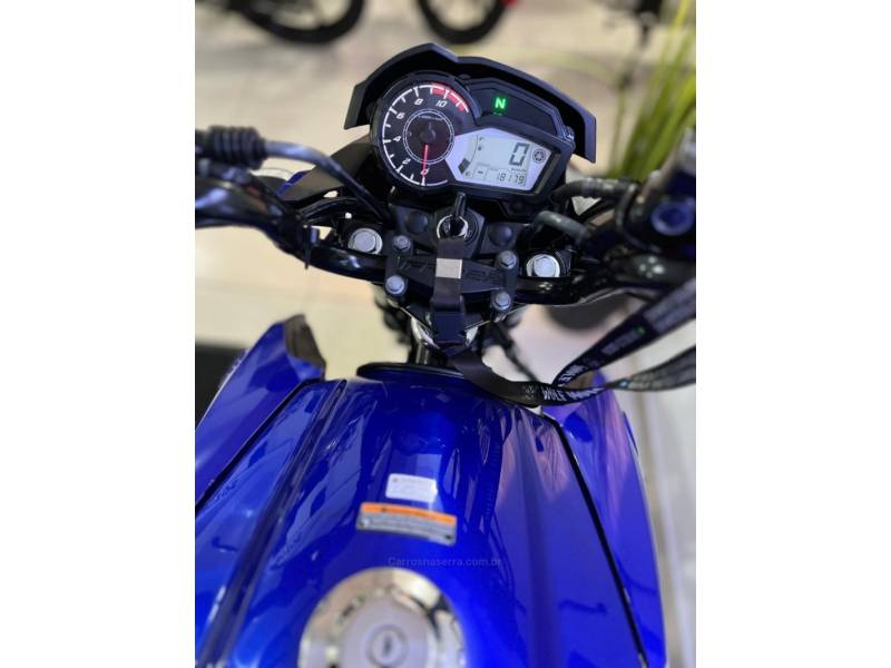 YAMAHA - FAZER - 2022/2022 - Azul - R$ 16.900,00