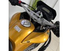 HONDA - XRE 300 - 2011/2011 - Amarela - R$ 18.900,00