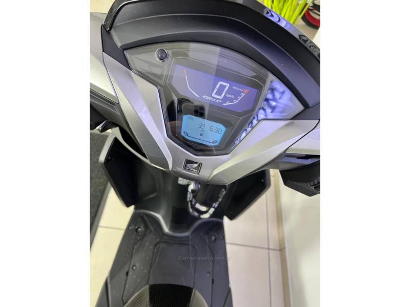 HONDA - ELITE - 2024/2025 - Prata - R$ 15.500,00