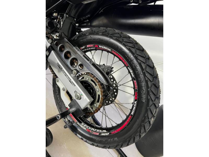 HONDA - XRE 300 - 2021/2022 - Cinza - R$ 30.900,00