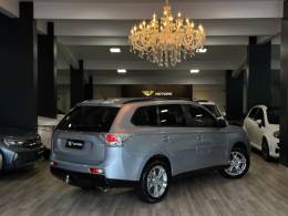 MITSUBISHI - OUTLANDER - 2014/2014 - Prata - R$ 74.900,00