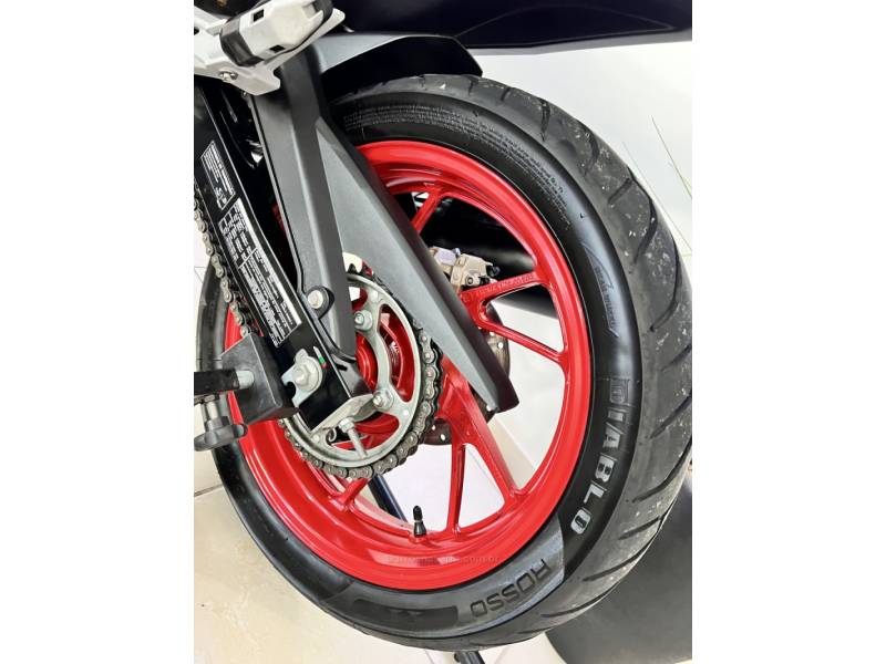 HONDA - CB 250F TWISTER - 2018/2018 - Prata - R$ 18.900,00