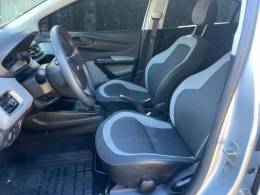 CHEVROLET - ONIX - 2014/2014 - Prata - R$ 44.900,00