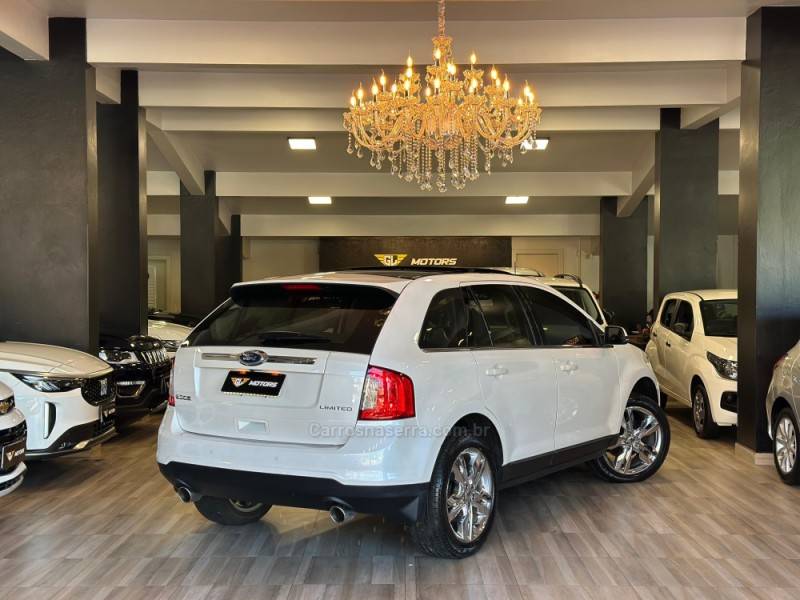 FORD - EDGE - 2011/2012 - Branca - R$ 70.900,00