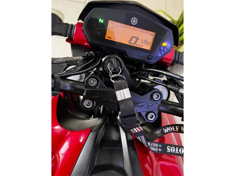 YAMAHA - FAZER - 2019/2020 - Vermelha - R$ 20.900,00